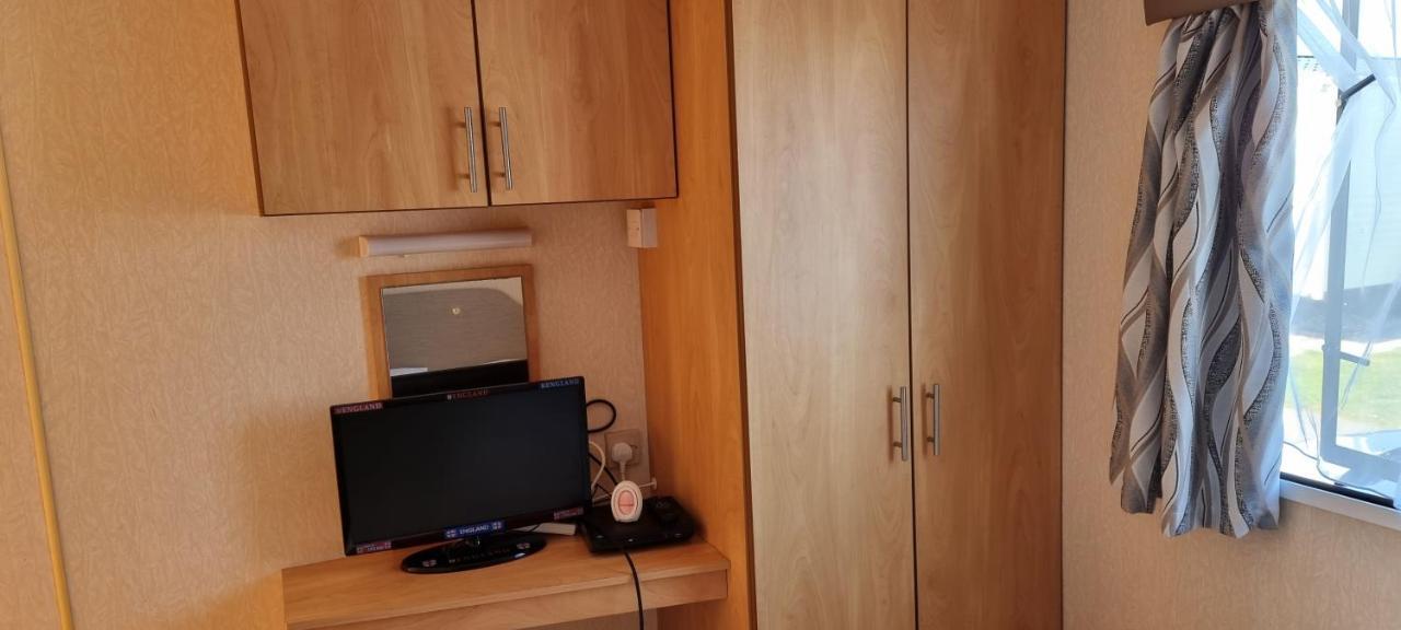 Apartmán Lovely Caravan At Ingoldmells Just Behind Sealands Exteriér fotografie
